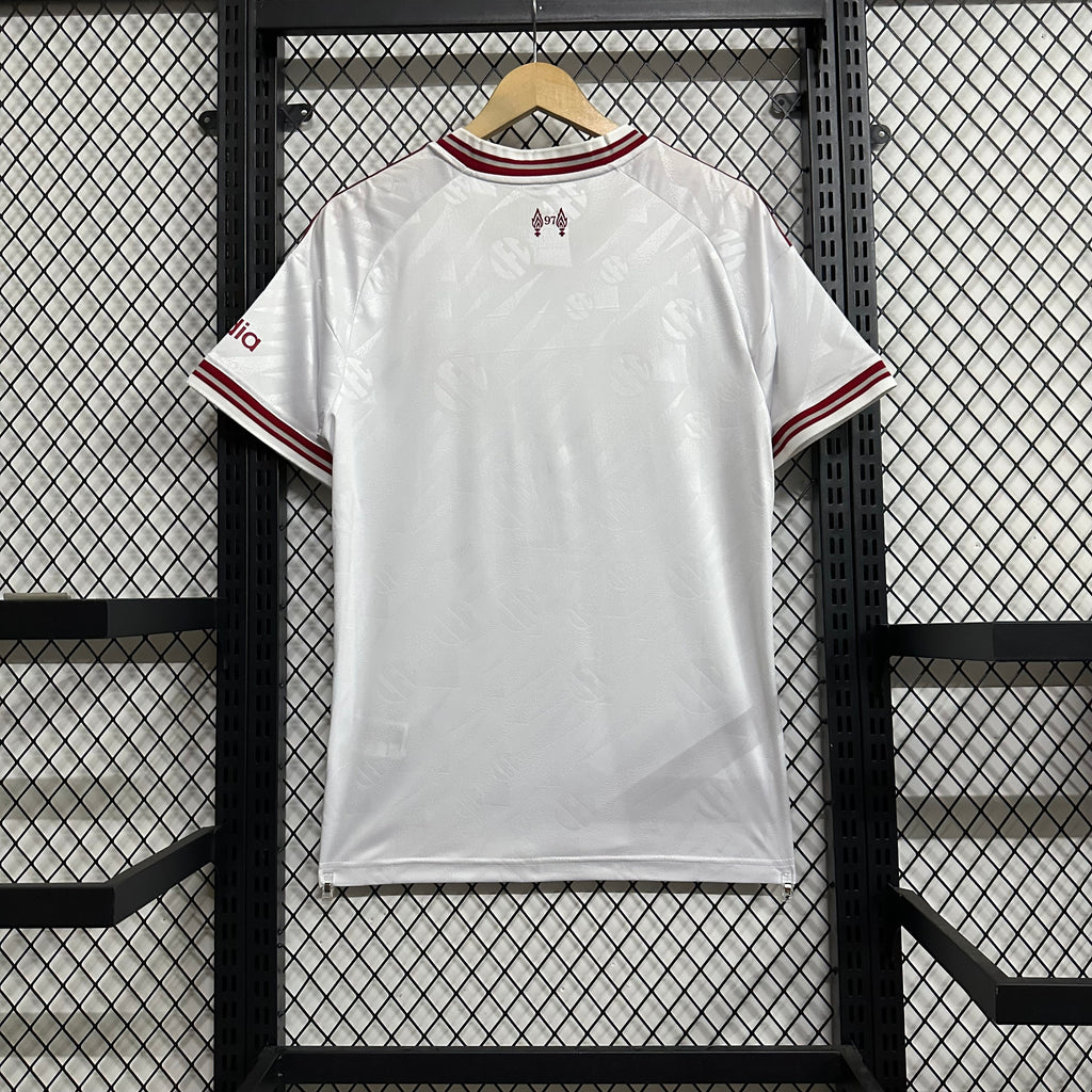 Liverpool Uit shirt