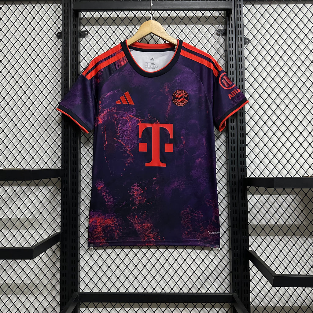 Bayern Munich 3e shirt