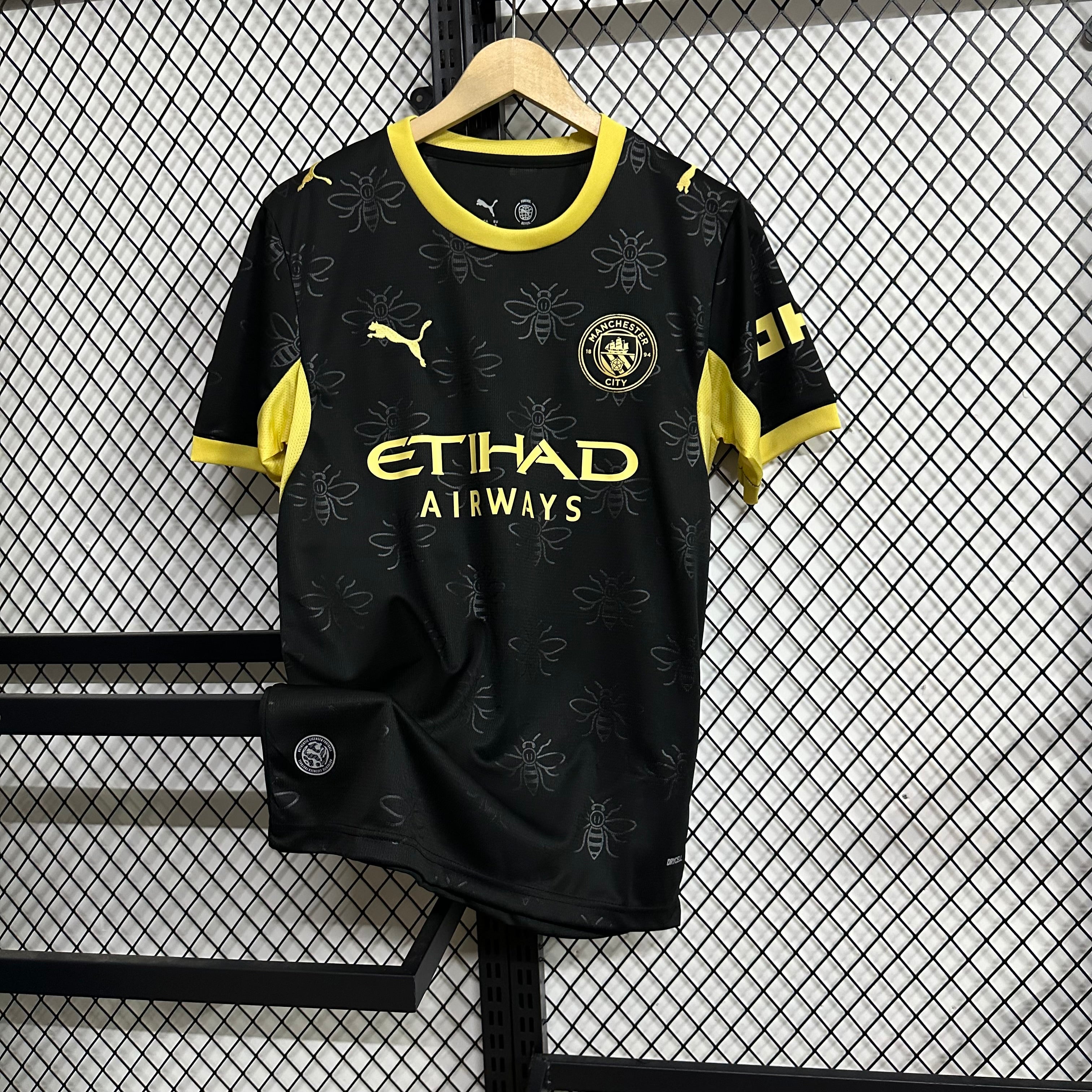 Manchester City Uit shirt