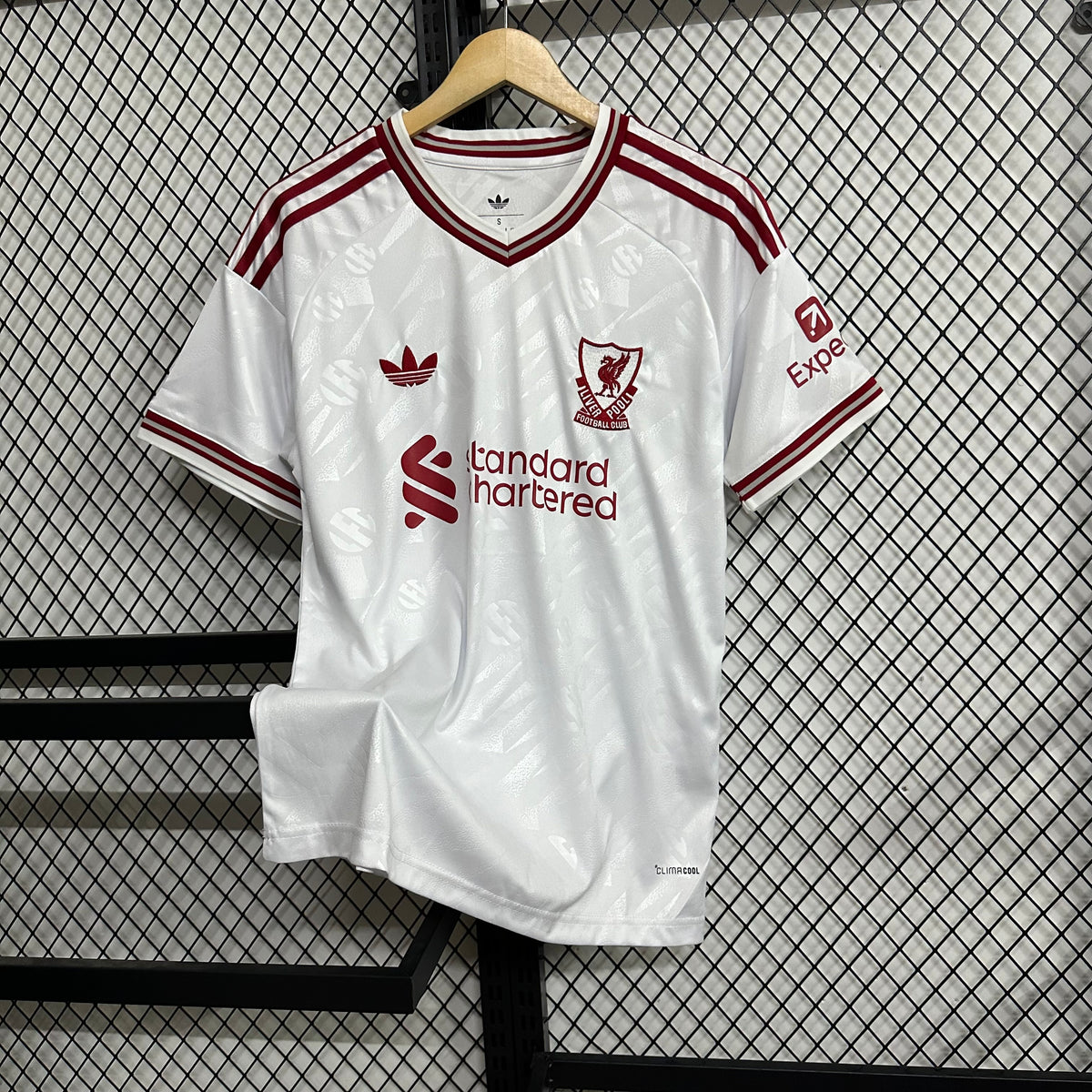 Liverpool Uit shirt