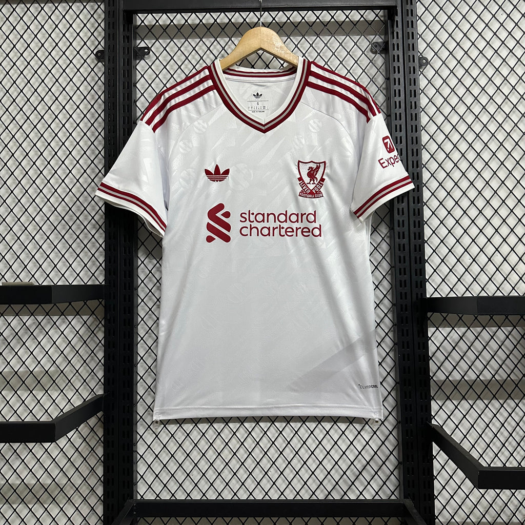 Liverpool Uit shirt